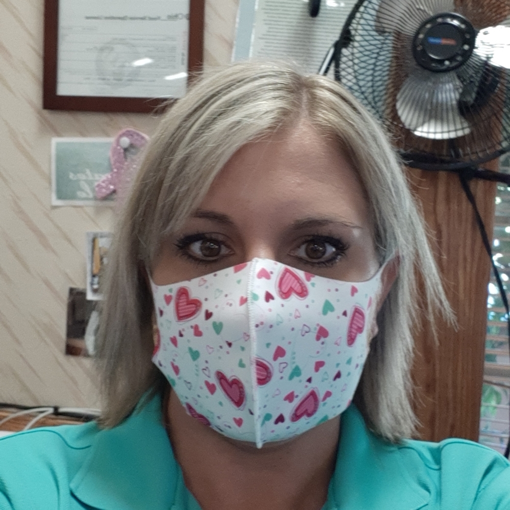 1 Reusable Mystery Mask
